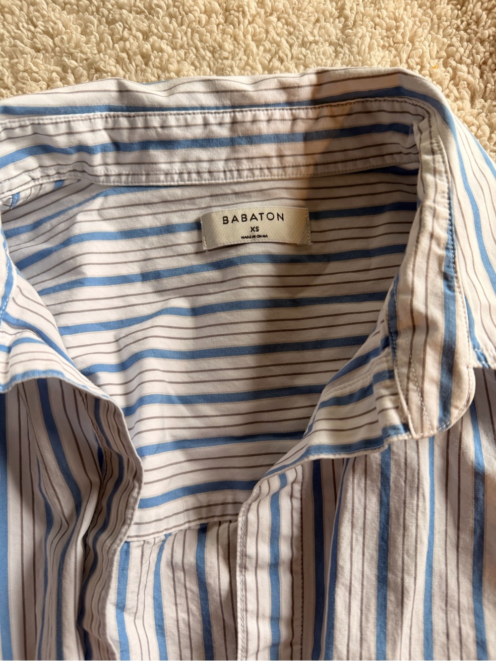 Babaton oversized button down - Picture 2 of 3